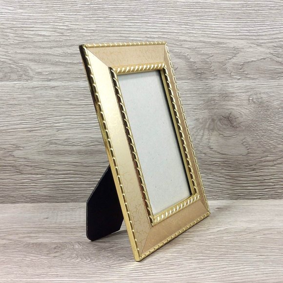 Photo Frame Ornate Gold-Tone Table Top Wall Mount Picture Display Home Décor - Picture 6 of 15